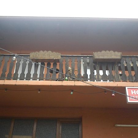 נירשטיין Hotel Zur Kueferschenke מראה חיצוני תמונה