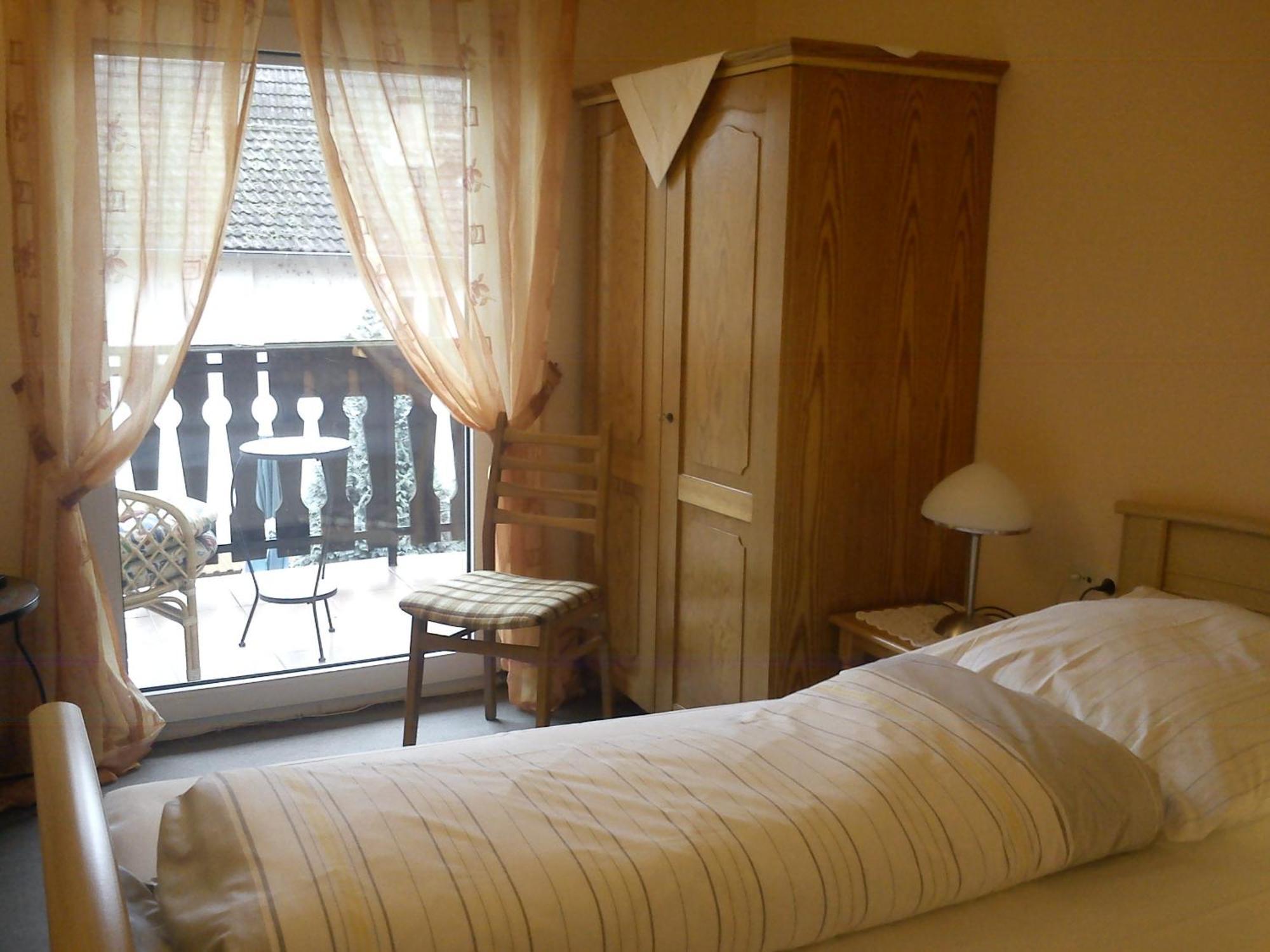 נירשטיין Hotel Zur Kueferschenke מראה חיצוני תמונה