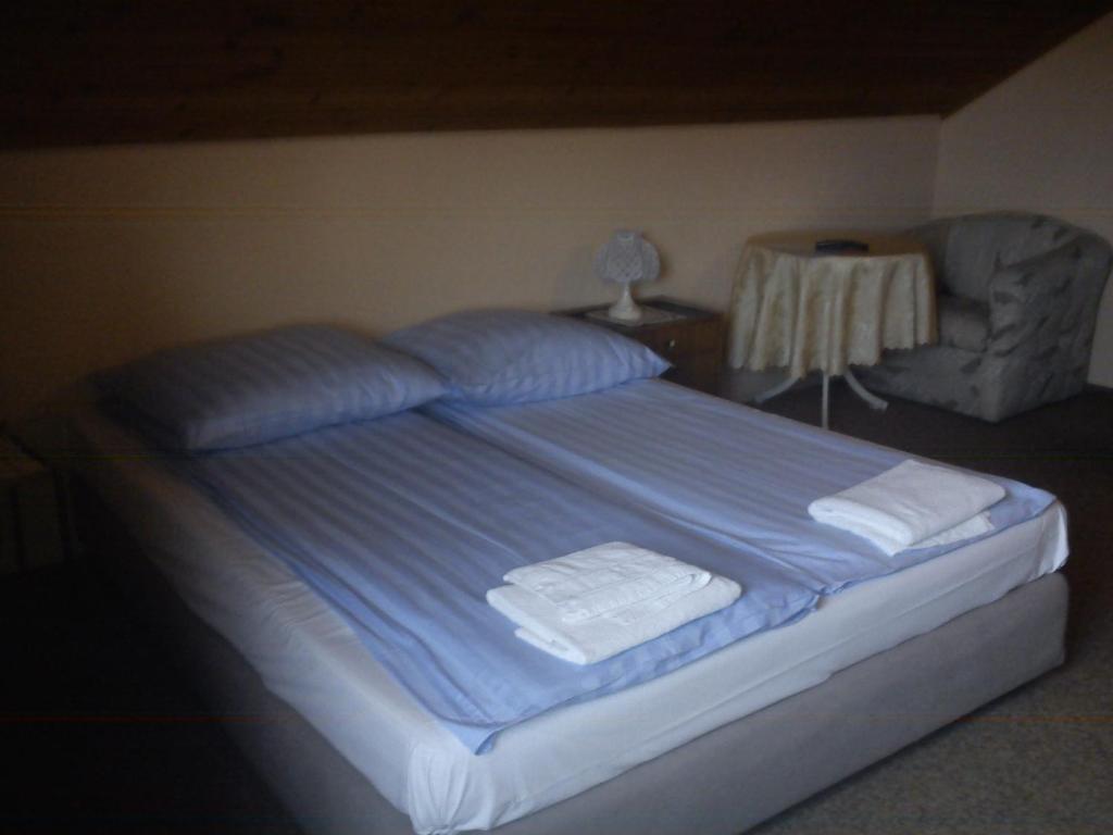 נירשטיין Hotel Zur Kueferschenke חדר תמונה