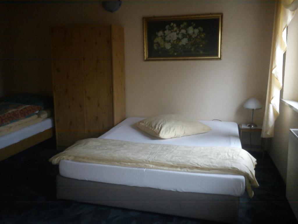 נירשטיין Hotel Zur Kueferschenke חדר תמונה